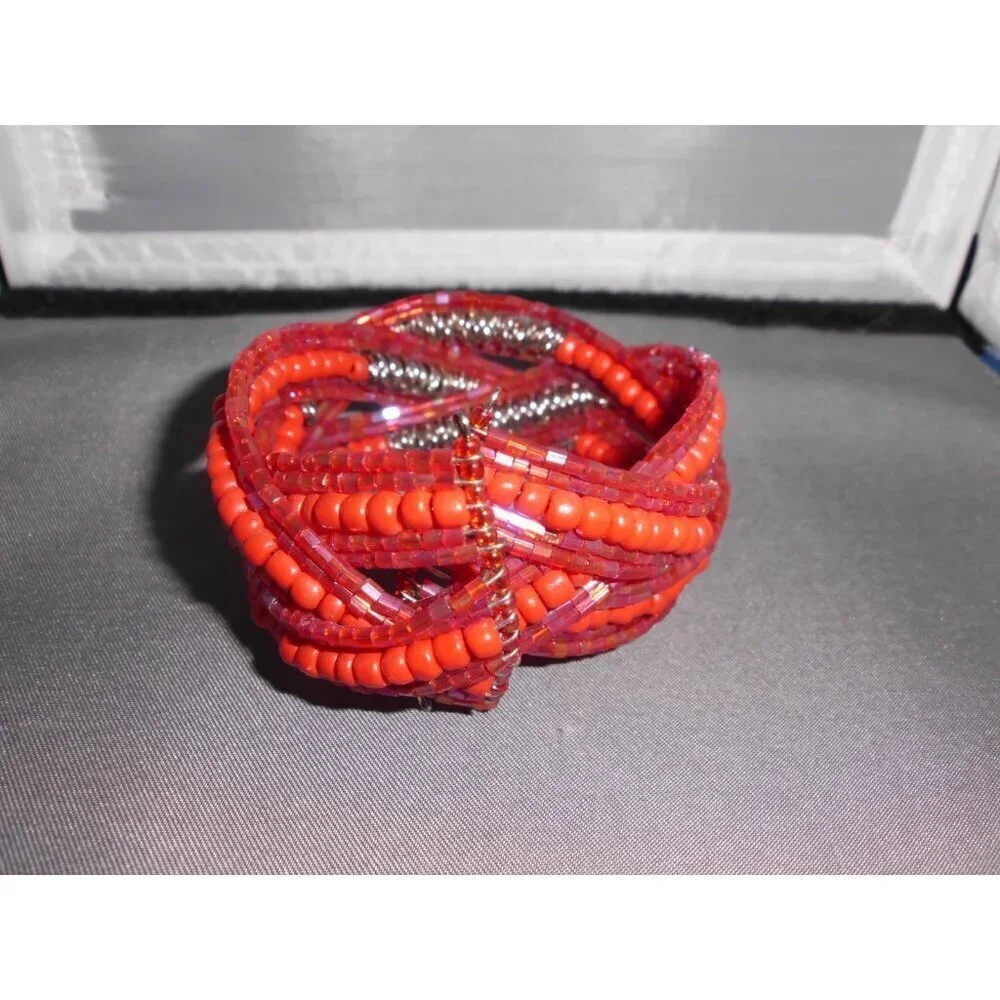 Silver Tone Pink Red Beaded Wired Clasp Bracelet Vintage One Size Fits Most